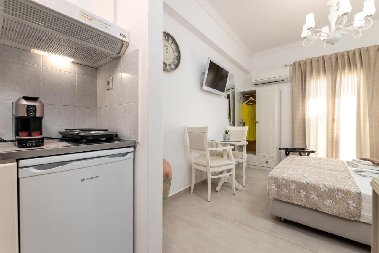 Panos Luxury Studios Páros Exteriör bild