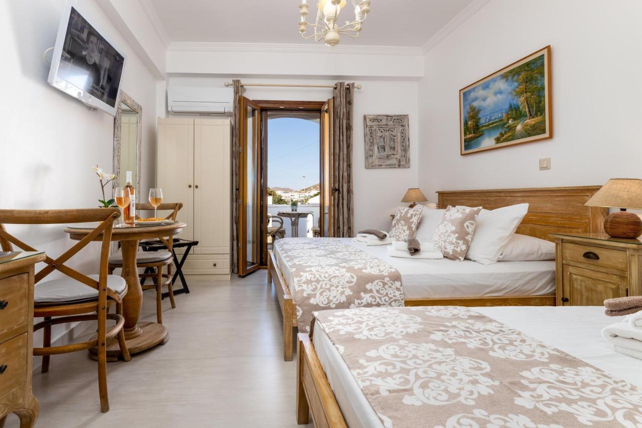 Panos Luxury Studios Páros Exteriör bild
